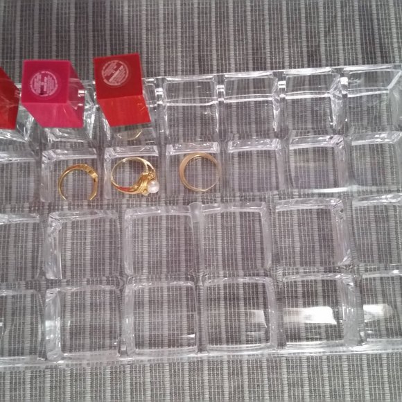 26 Compartment Clear Heavy Acrylic Lipstick/Jewelry Tray 8.5"x 5" - Picture 6 of 7